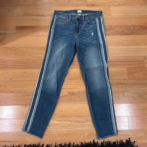 Sneak Peek Blue Jeans Mid Rise